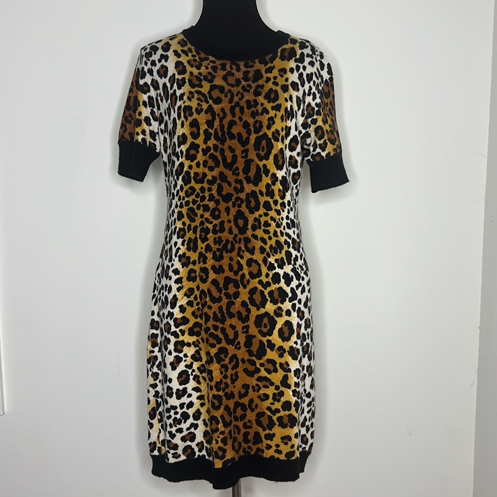 LOVE MOSCHINO Animal Leopard Print Short Sleeve Pullover Sweater Dress - Picture 5 of 13